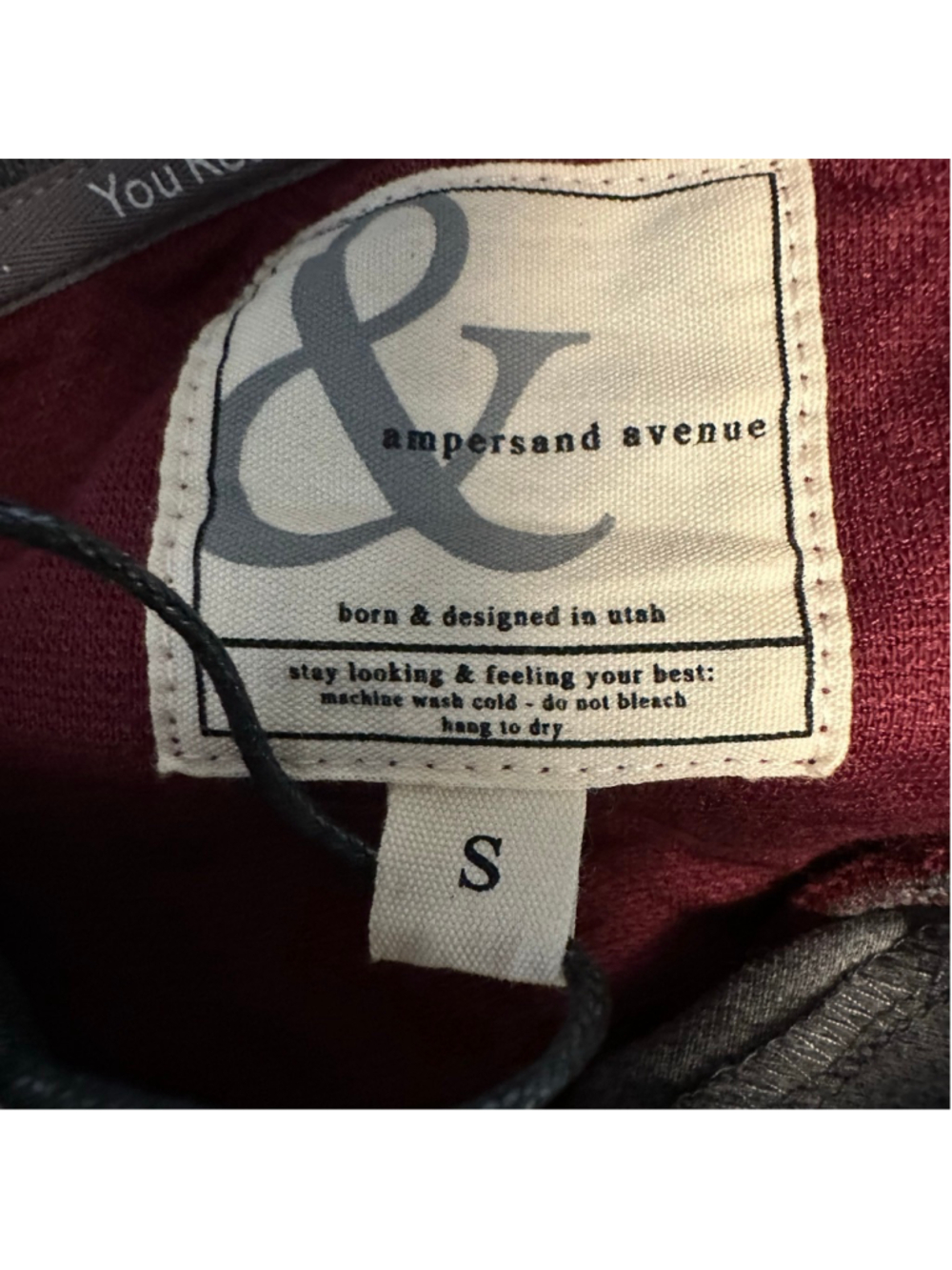 NWT Ampersand Avenue Red & Gray Quilted Hoodie women’s Size Small - Picture 3 of 10